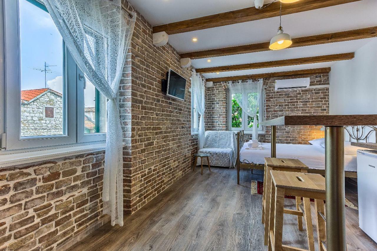 Charming Studio Apartment Сплит Экстерьер фото