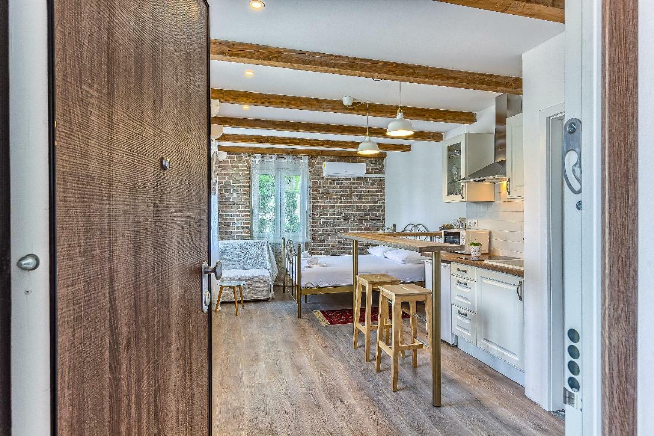 Charming Studio Apartment Сплит Экстерьер фото